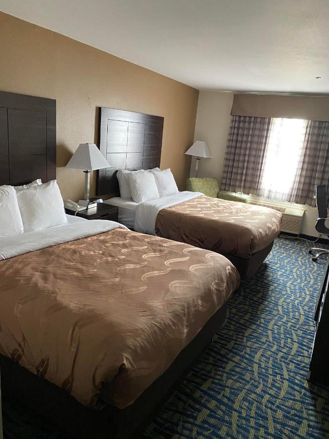 Quality Inn Rochelle Exterior photo