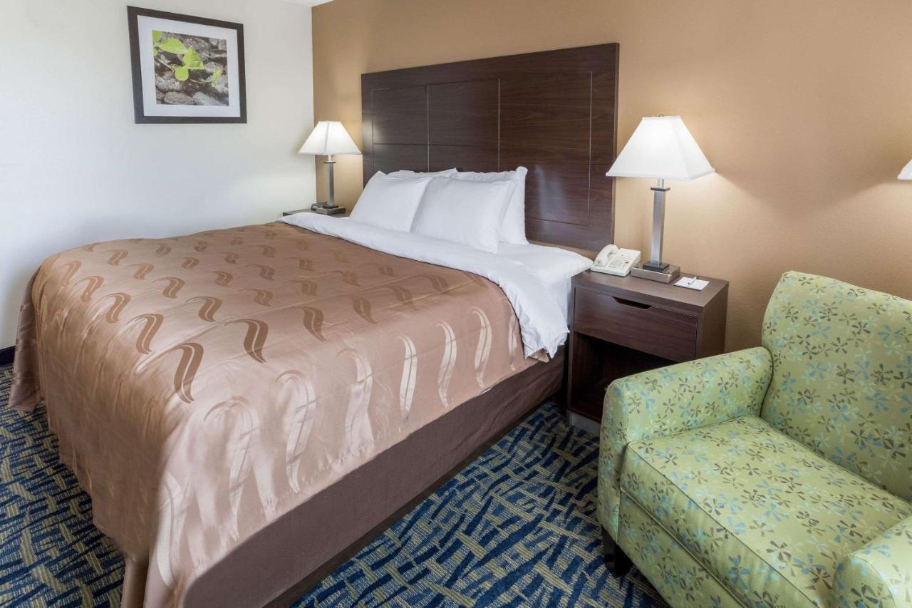 Quality Inn Rochelle Exterior photo